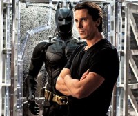 /album/lecinemadeginie/bruce-wayne-christian-bale-en-civil-portrait-w858-jpg/